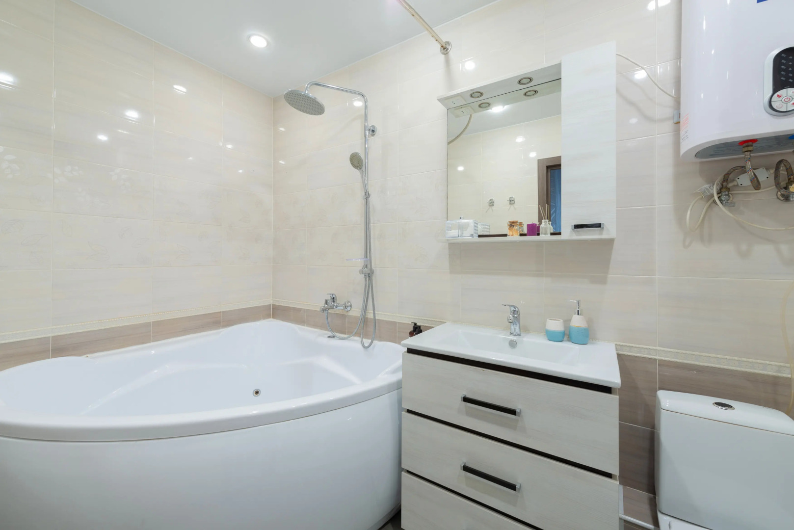 Апартаменты Графит в жк Апрель у Мать и дитя