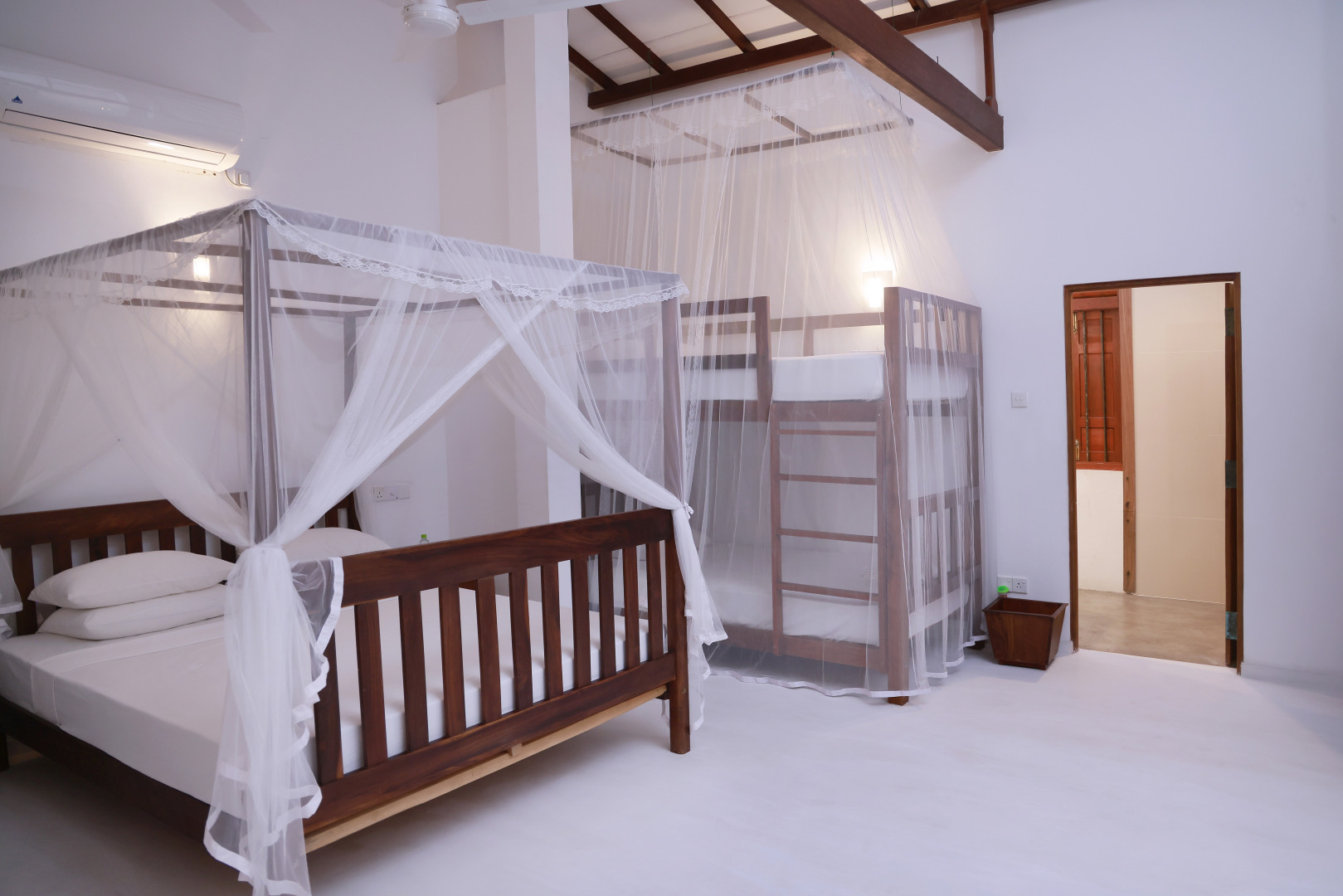 Вилла South Point Surf House - 5 bedrooms sleeps 14