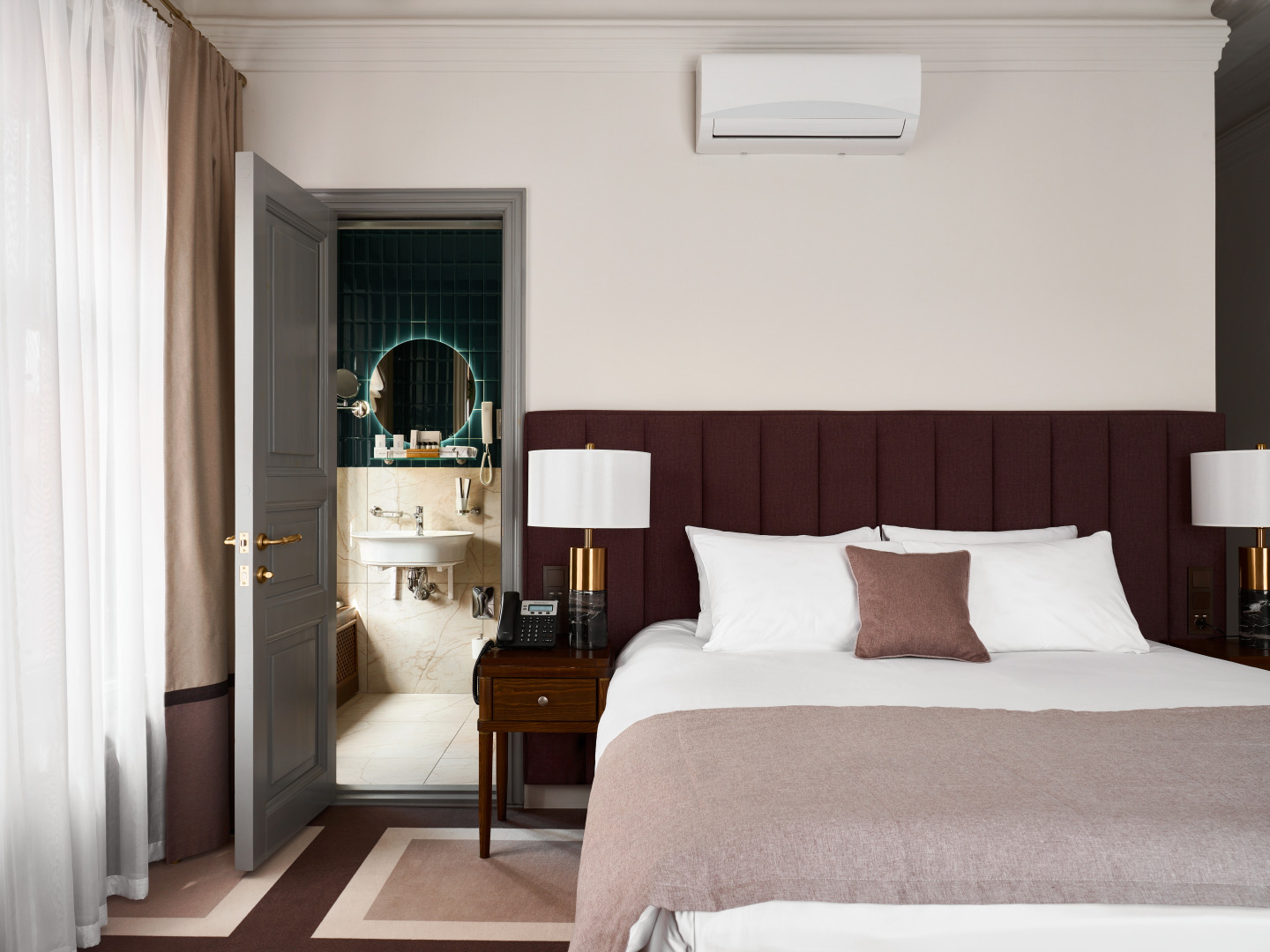 Отель Дом-Отель Соломин