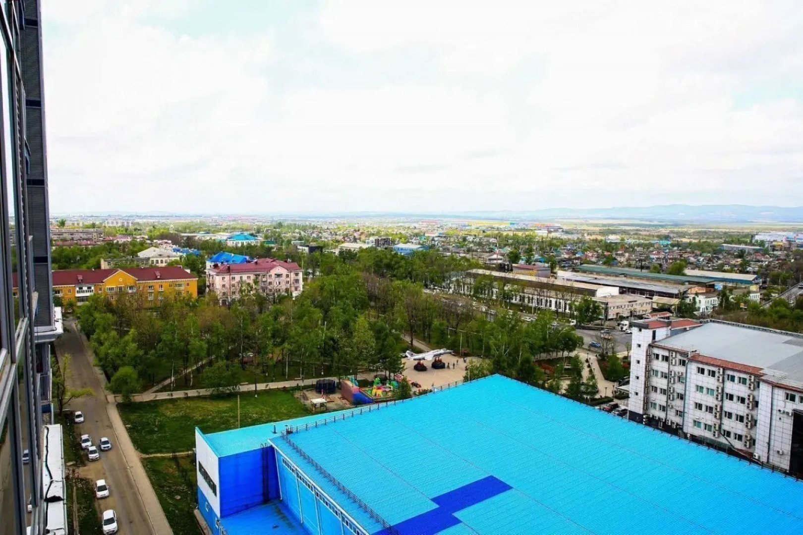 Квартира Трехкомнатная с красивым видом из окна