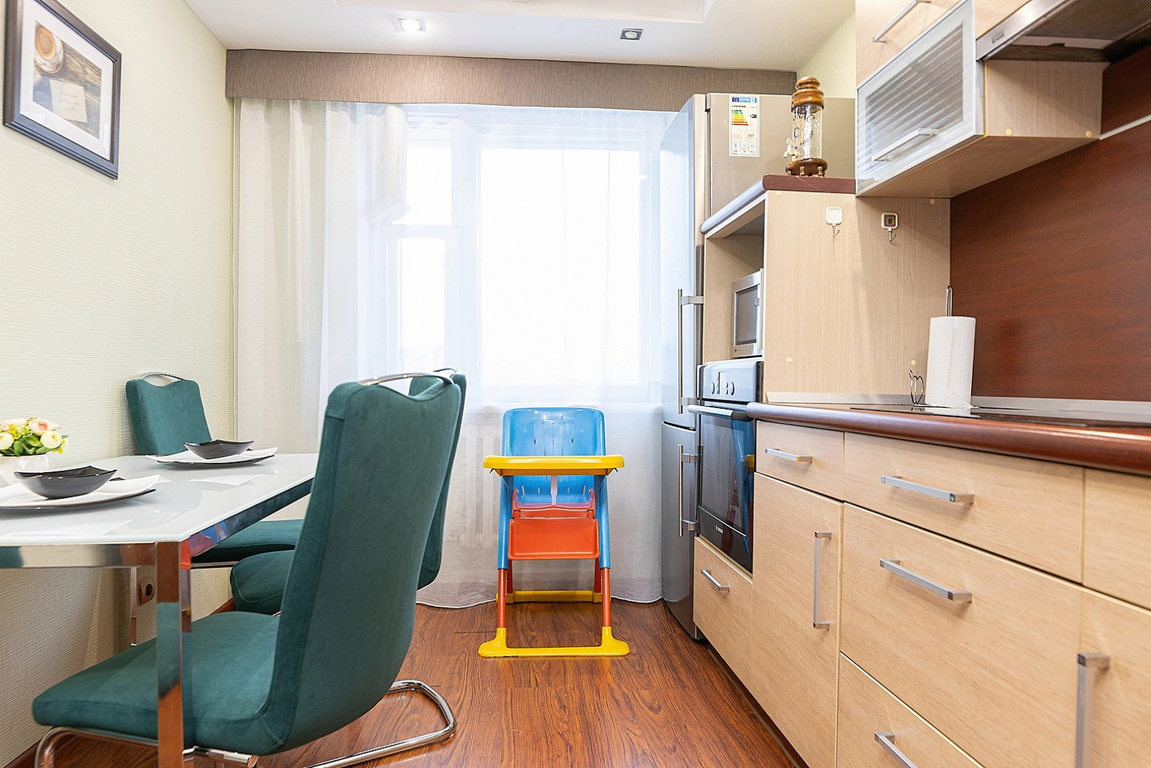 Апартаменты двухкомнатные  на Мещерском бульваре 3/3 .м.Cтрелка. Сова-Дом