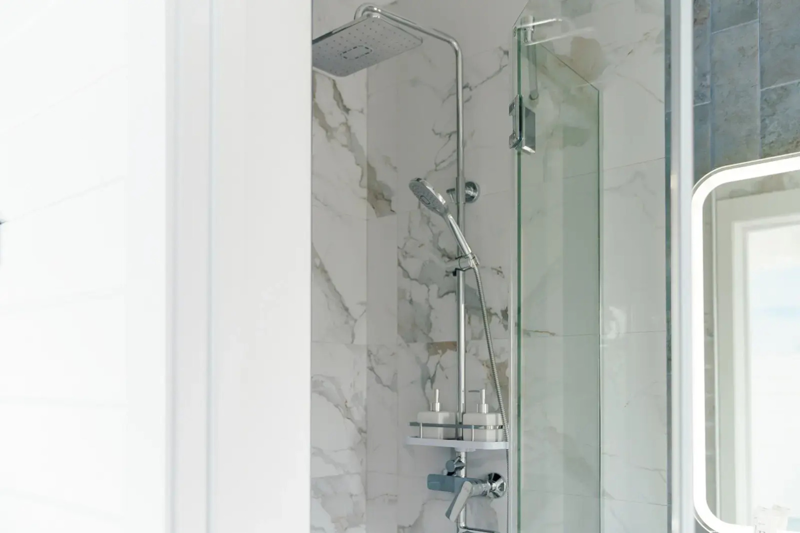 Частный дом c собственным бассейном и зоной барбекю Apart-Deluxe Легенды моря