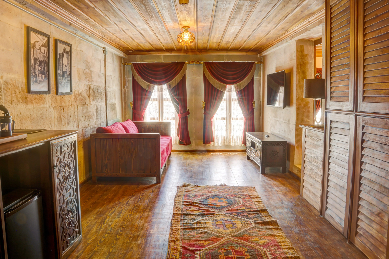 Boutique hotel Four Mansions Hotel