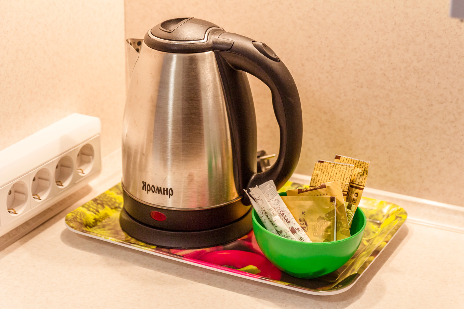 Отель Колос