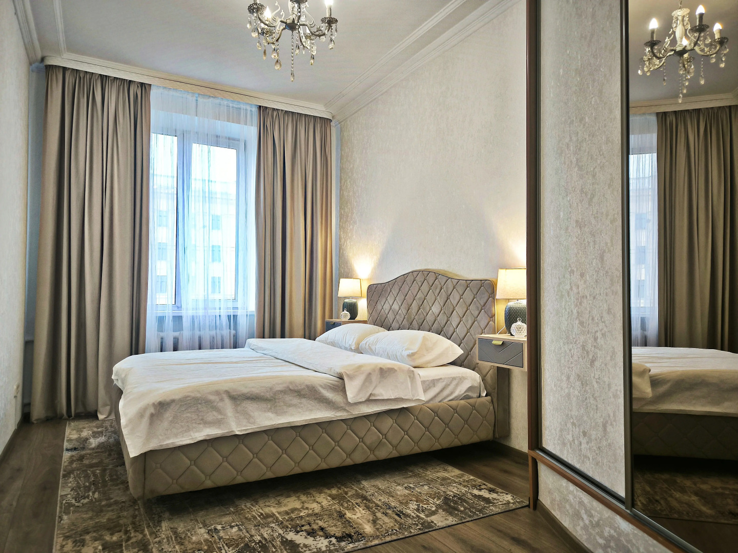 Апартаменты Проспект Независимости 44, Суперцентр, двушка