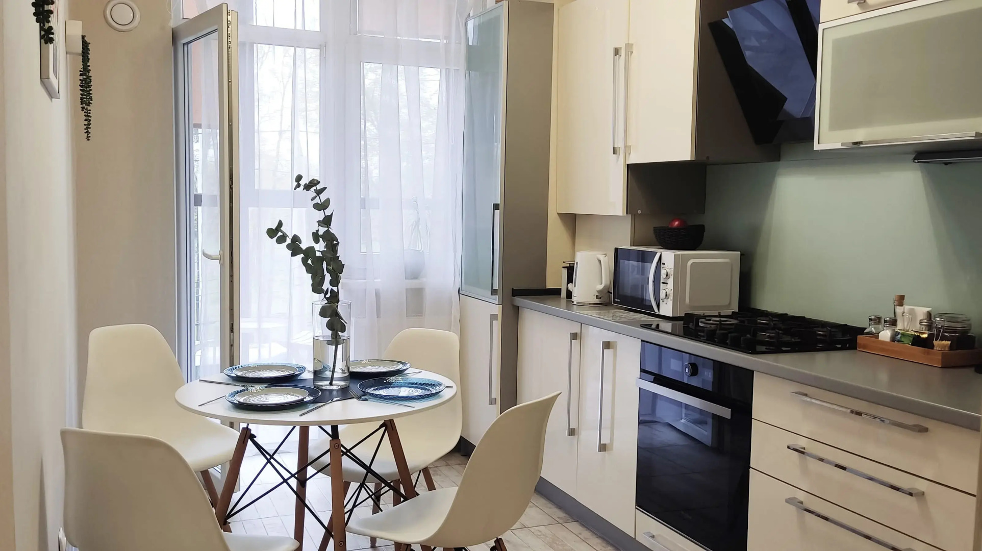 Апартаменты Апрель вблизи Верхнего Озера