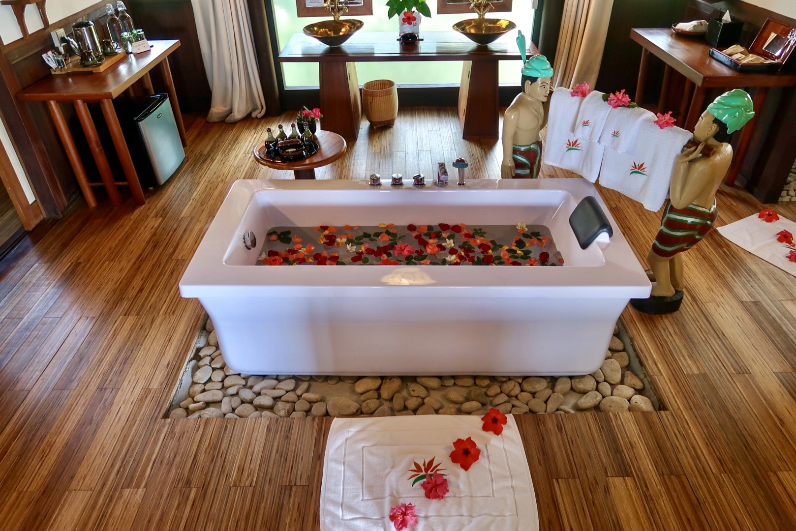 Отель VILLA INLE BOUTIQUE RESORT