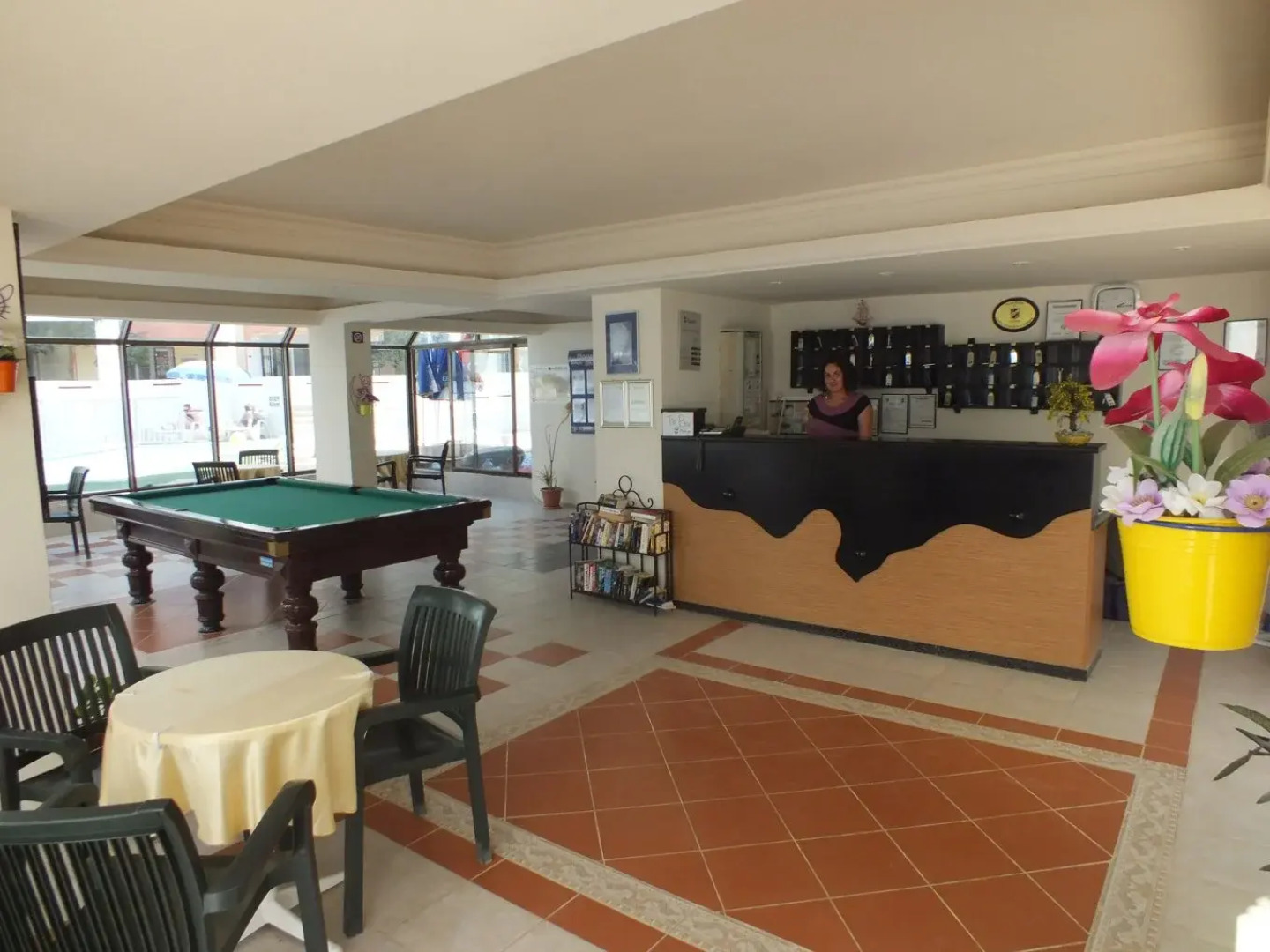 Апарт-Отель Tuntas Suites Altinkum