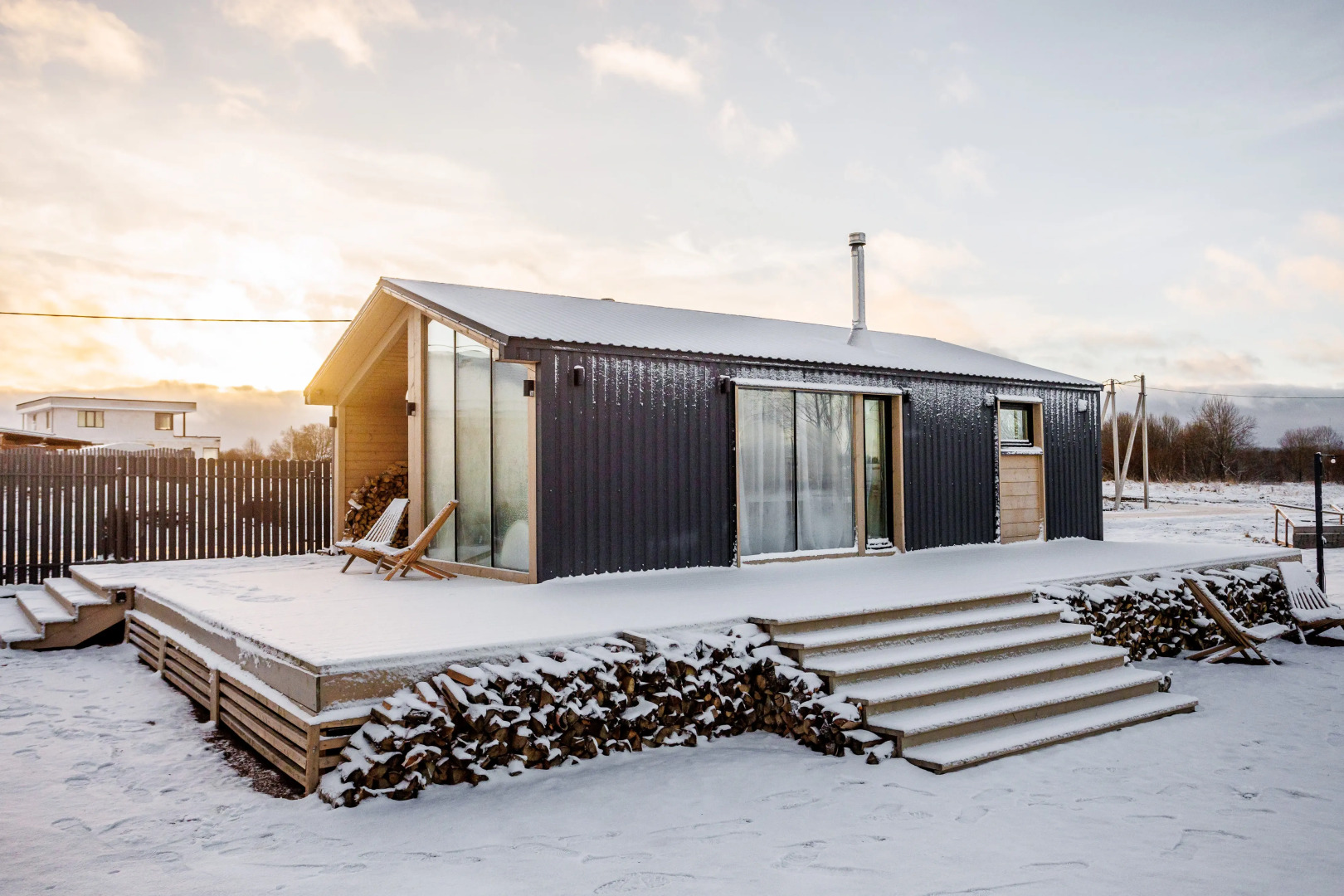 Частный дом семейный с баней