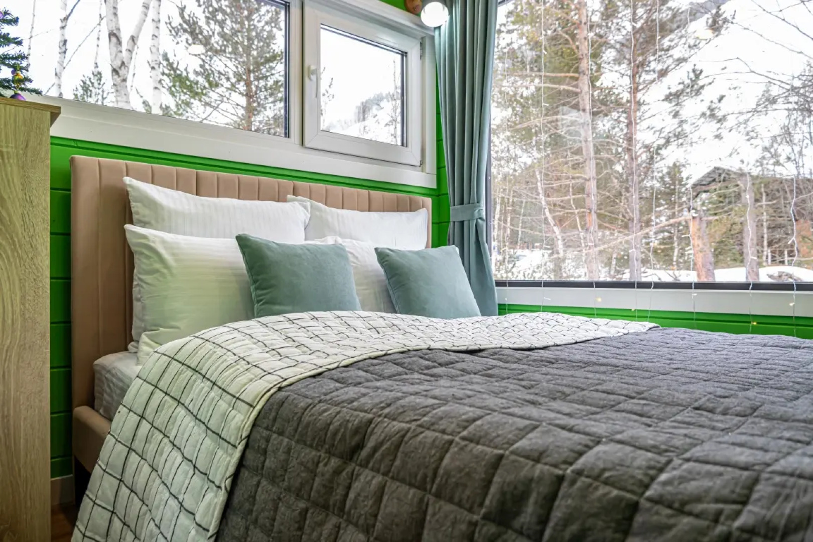 Коттедж Премиум с Терассой и Красивым Видом в Терсколе от Квартирукинг