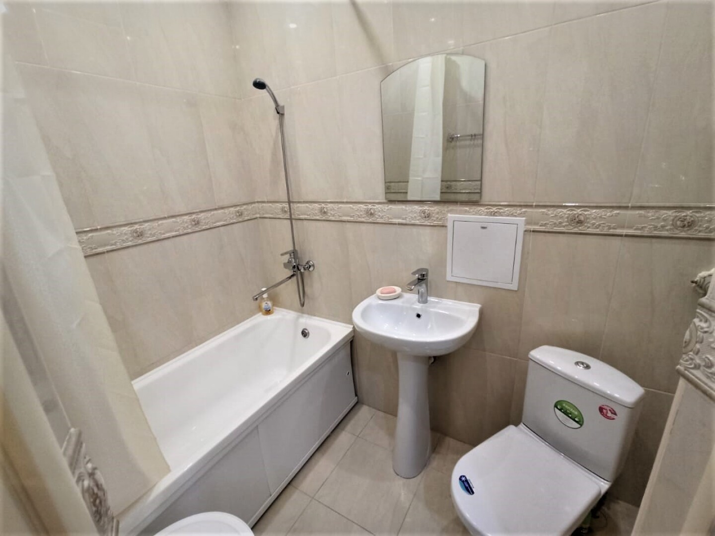 Апартаменты КвартОтель на М.Горького 85Б 20