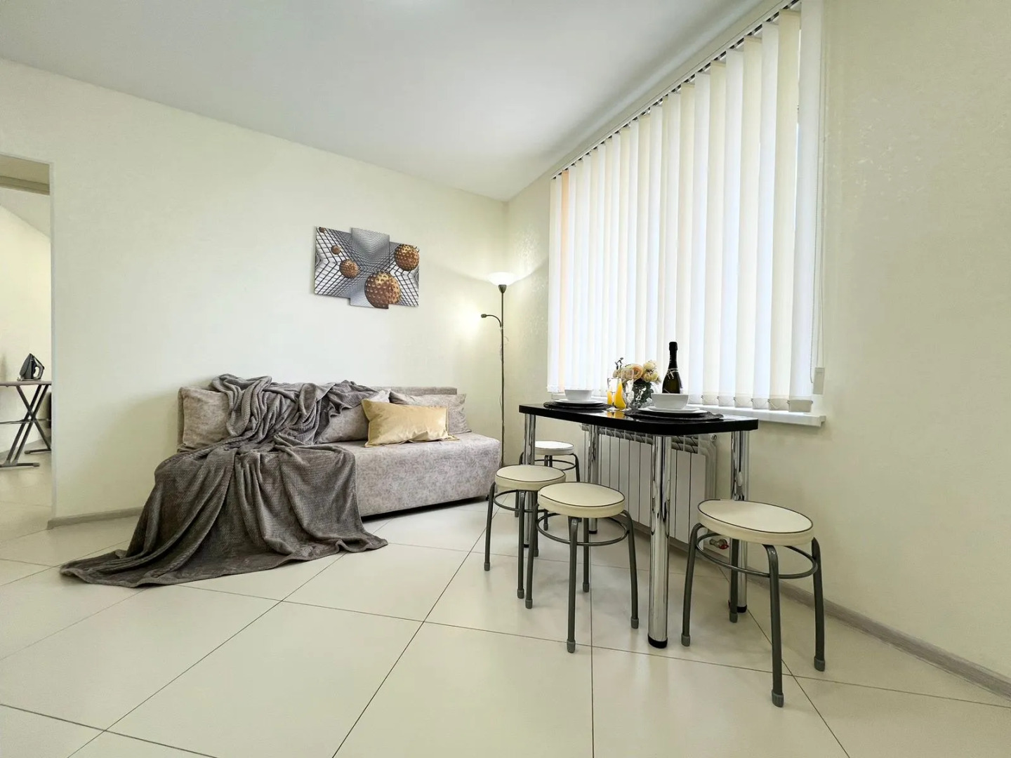 Апартаменты на Тульской 18 Однокомнатные на 4 этаже