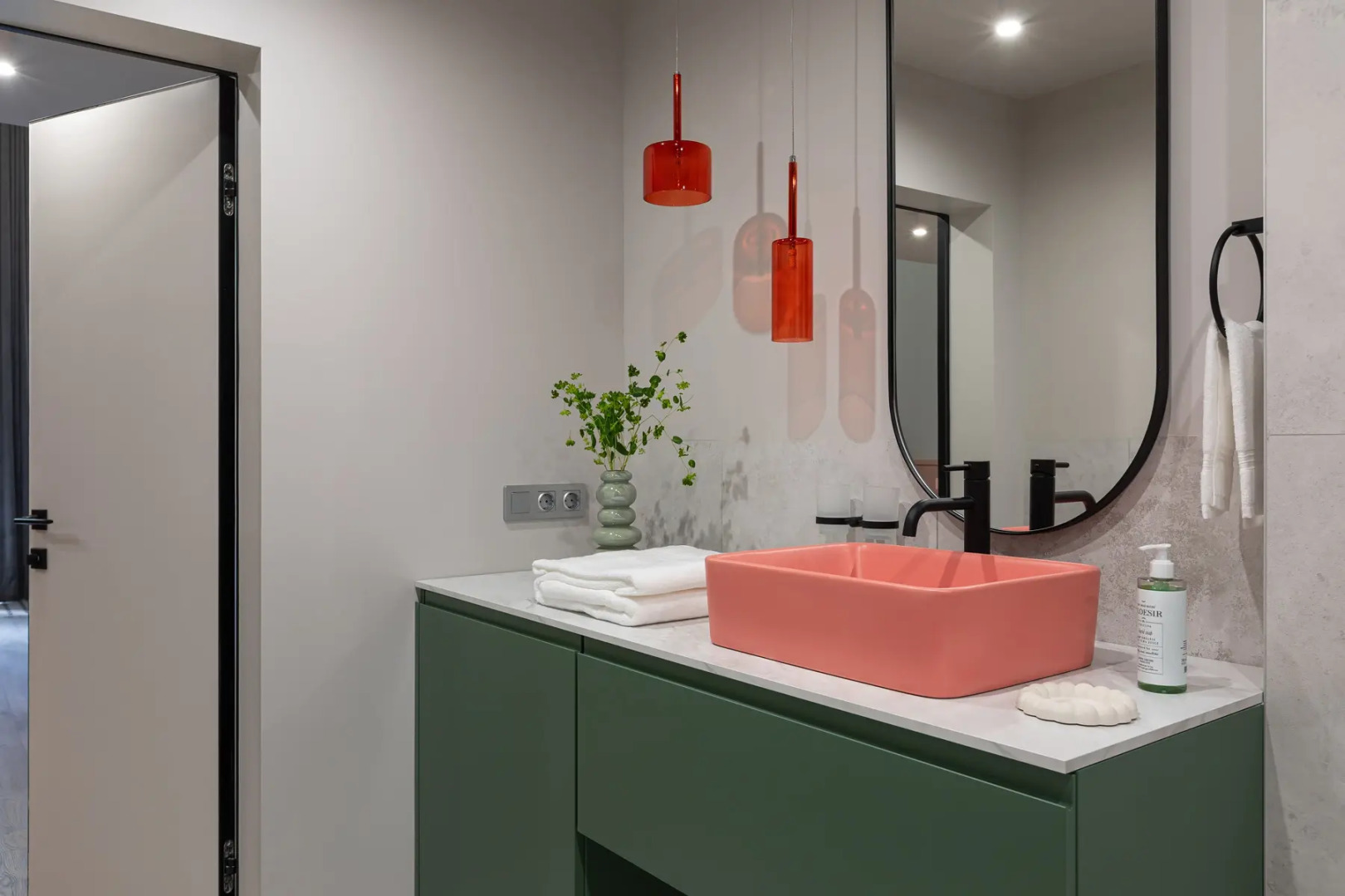 Апартаменты  3-х Комнатные Двухуровневые Pina Colada