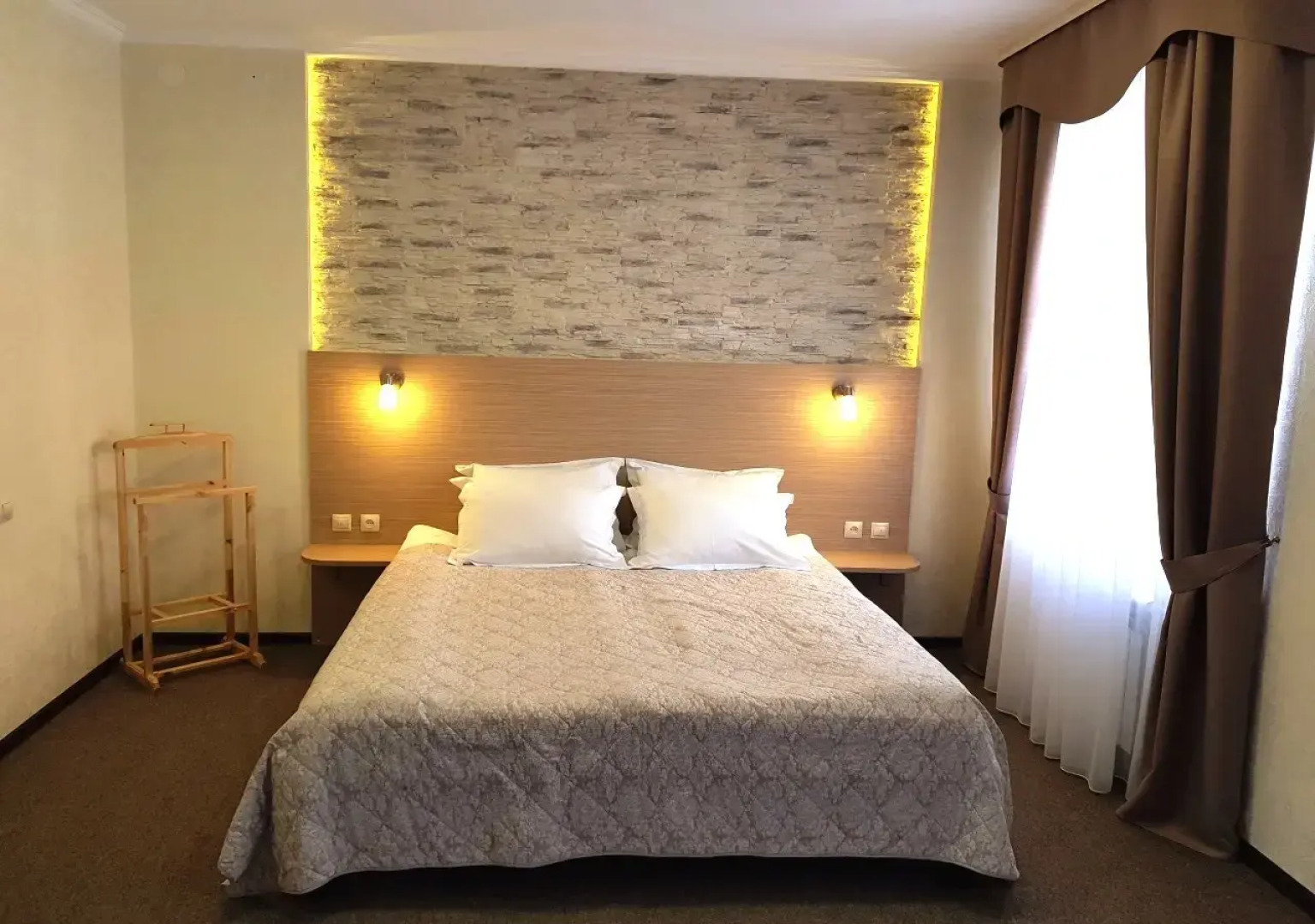 Гостиница Визит