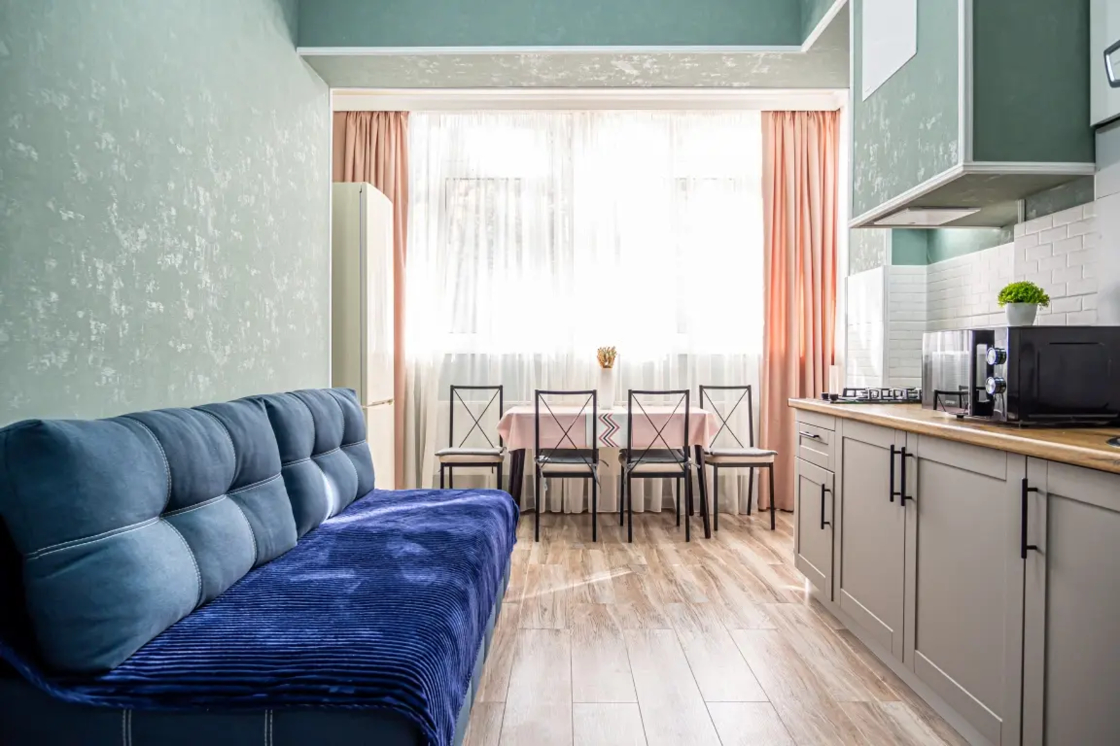 Апартаменты Премиум с Красивым Видом у Реки от Квартирукинг