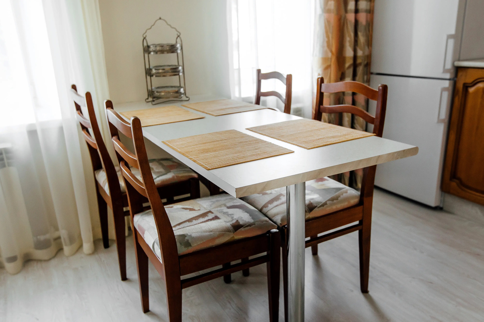 Апартаменты на Октябрьской революции 211-4