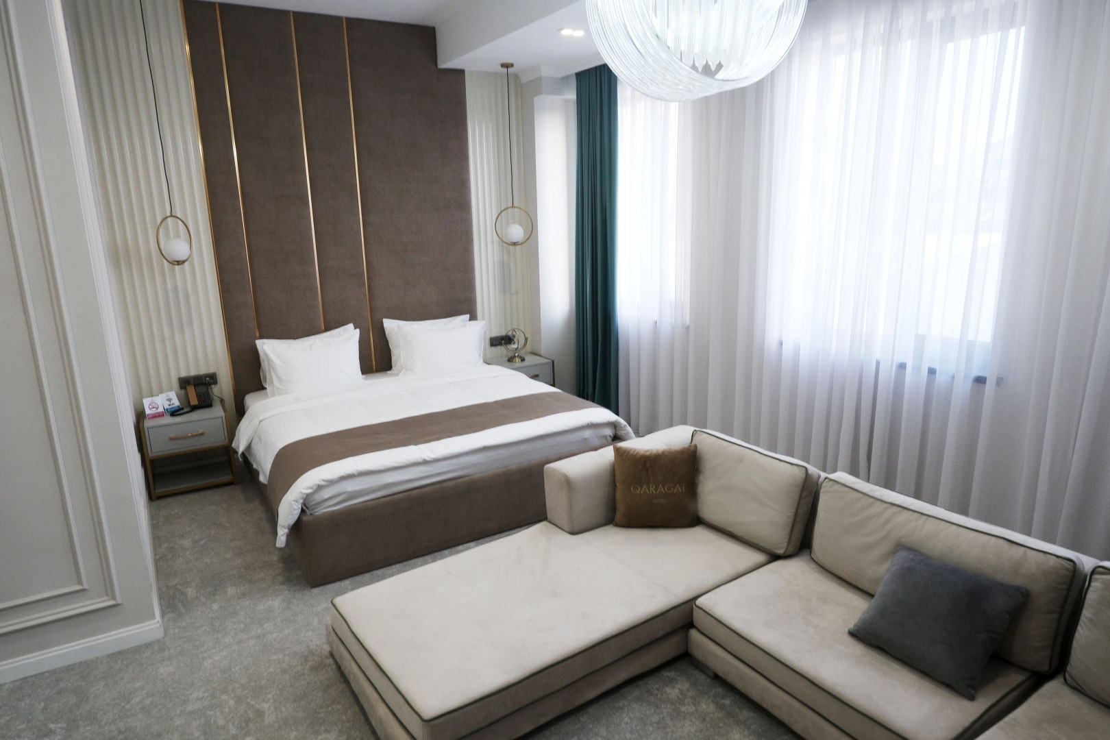 Отель Qaragat Hotel Jalal Abad