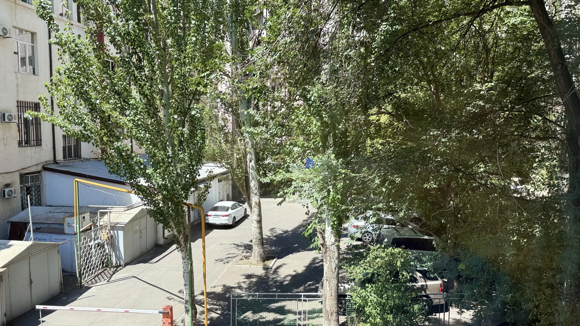 Апартаменты с 2 спальнями в центре города от Sweet Home