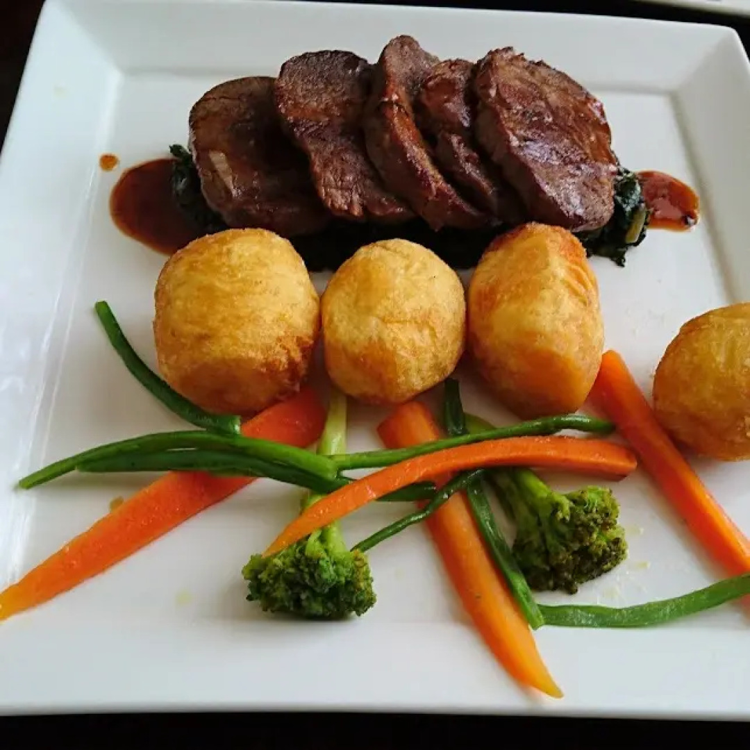 Отель Fahari Gardens