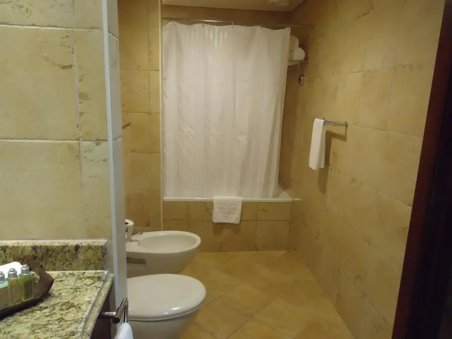 Danat Jebel Dhanna Resort