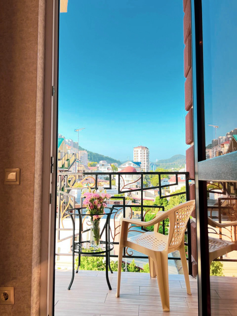 Апартаменты в центральном Сочи рядом с морем