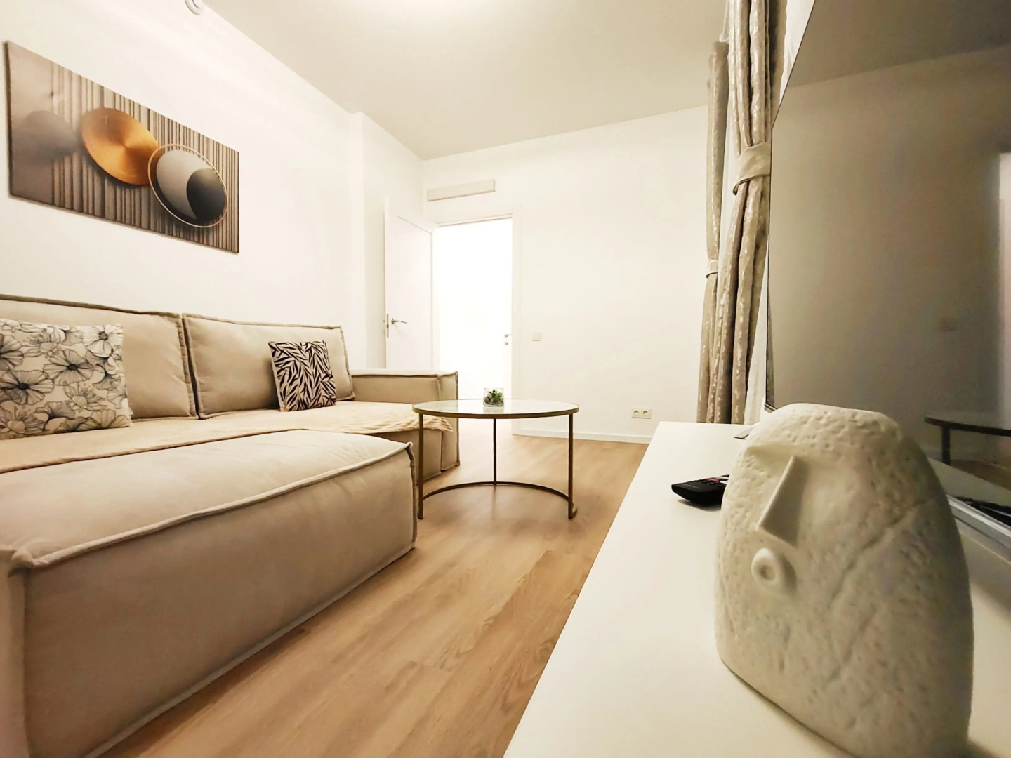 Апартаменты Глобус на улице Аэростатной 6к2