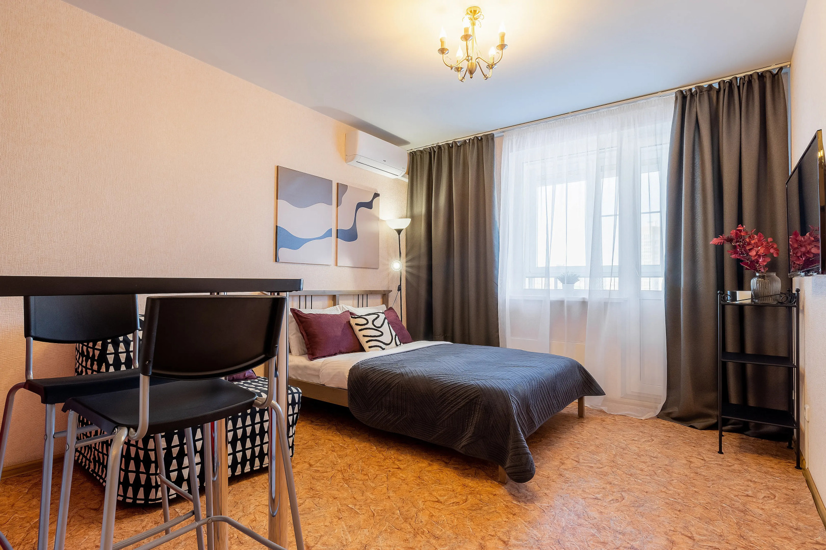 Апартаменты Студия ЖК Бурнаковский