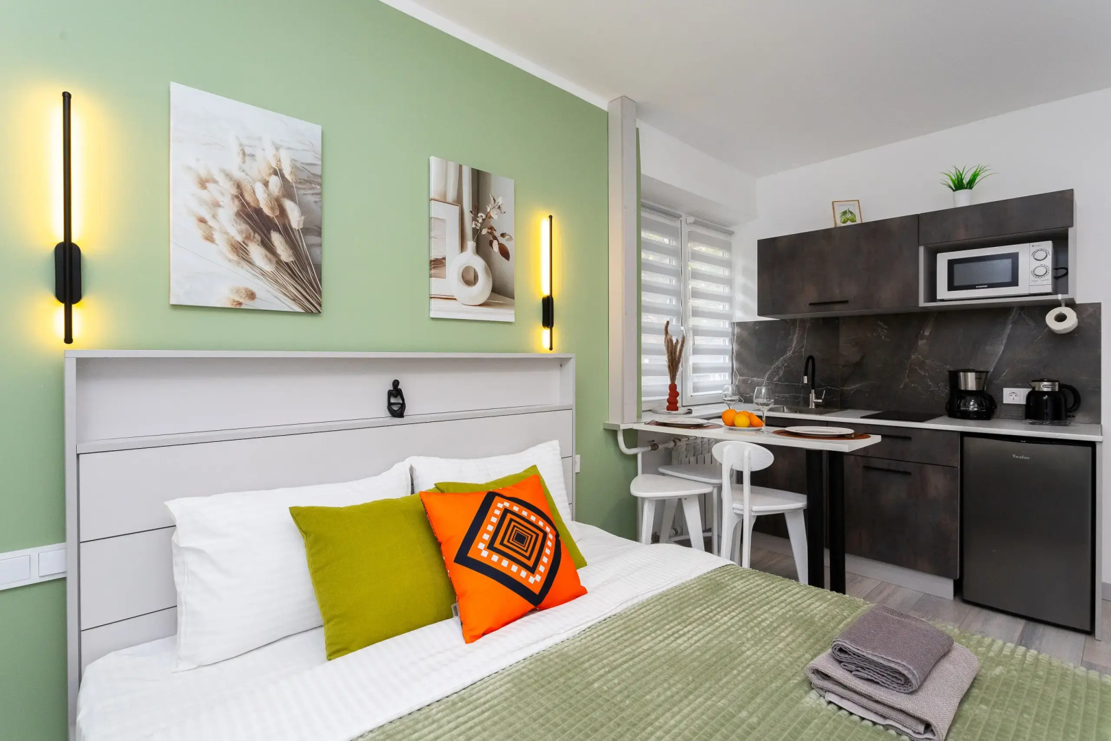 Апартаменты Студия WestRooms в Центре у Северного вокзала (1)