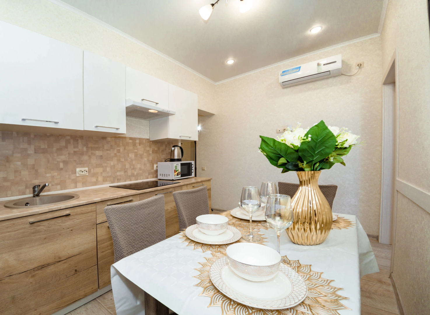 Апартаменты Владимирская 148/1