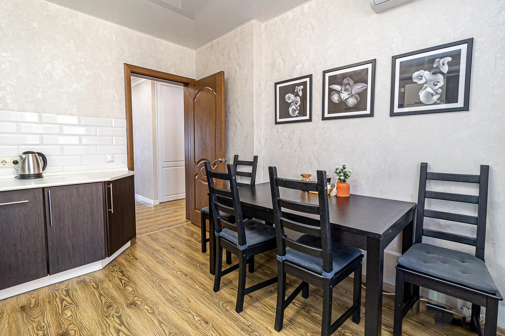 Квартира Двухкомнатная недалеко от парка Галицкого