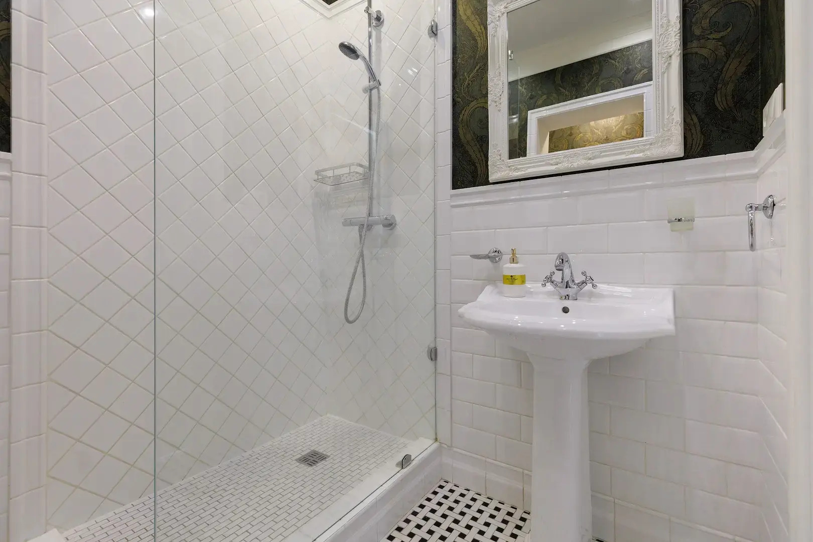 Апартаменты Baltic Apart & Naberezhnaya Provence