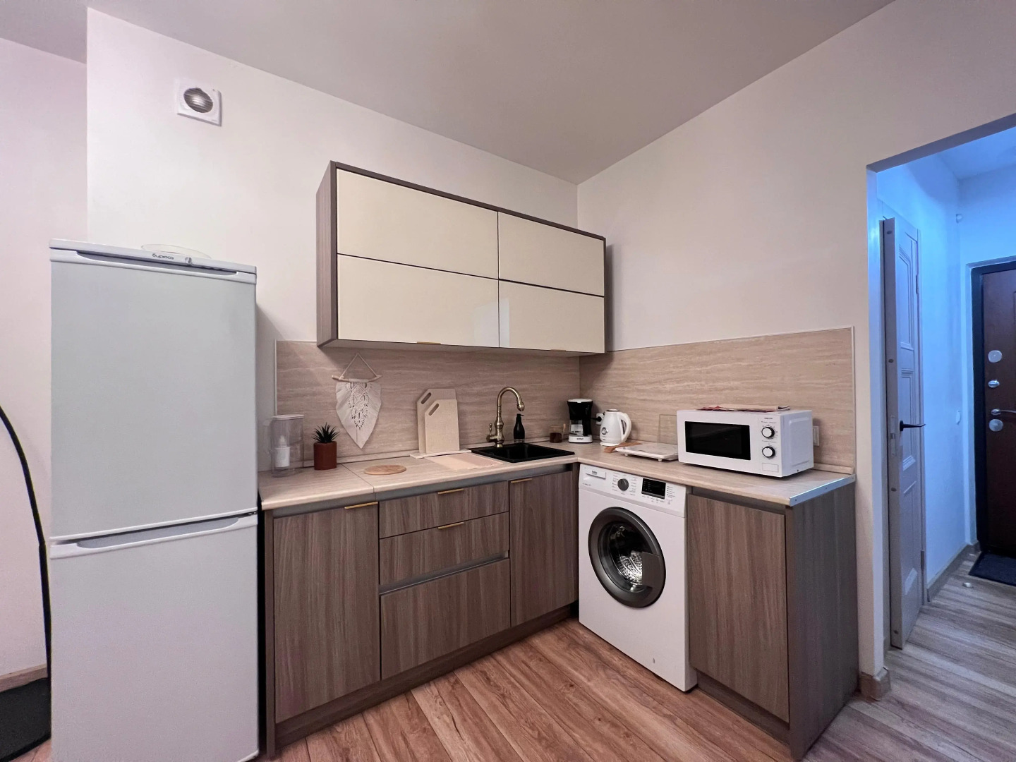 Апартаменты Granada Комфортная студия в ЖК Лондон Парк с шикарным видом на город