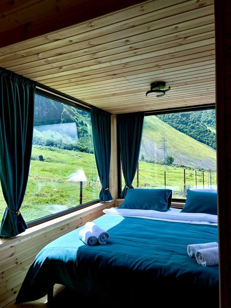 Шале Kazbegi Inn Cottages