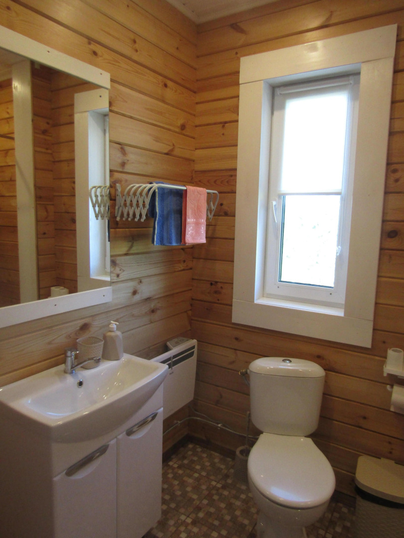 Дом Для Отпуска на Берегу Озера Маслозеро