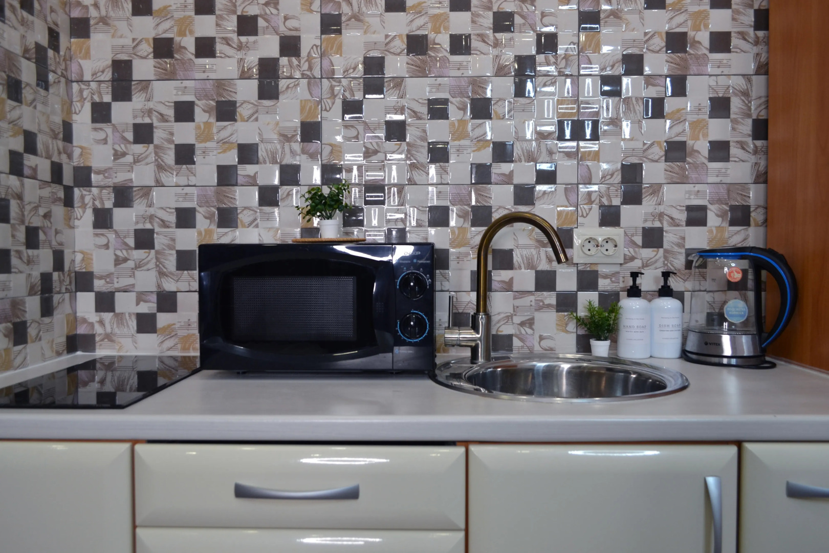 Апартаменты «Атмосфера» | Сандал — Ваш Вечер На Высоте С Идеальным Видом