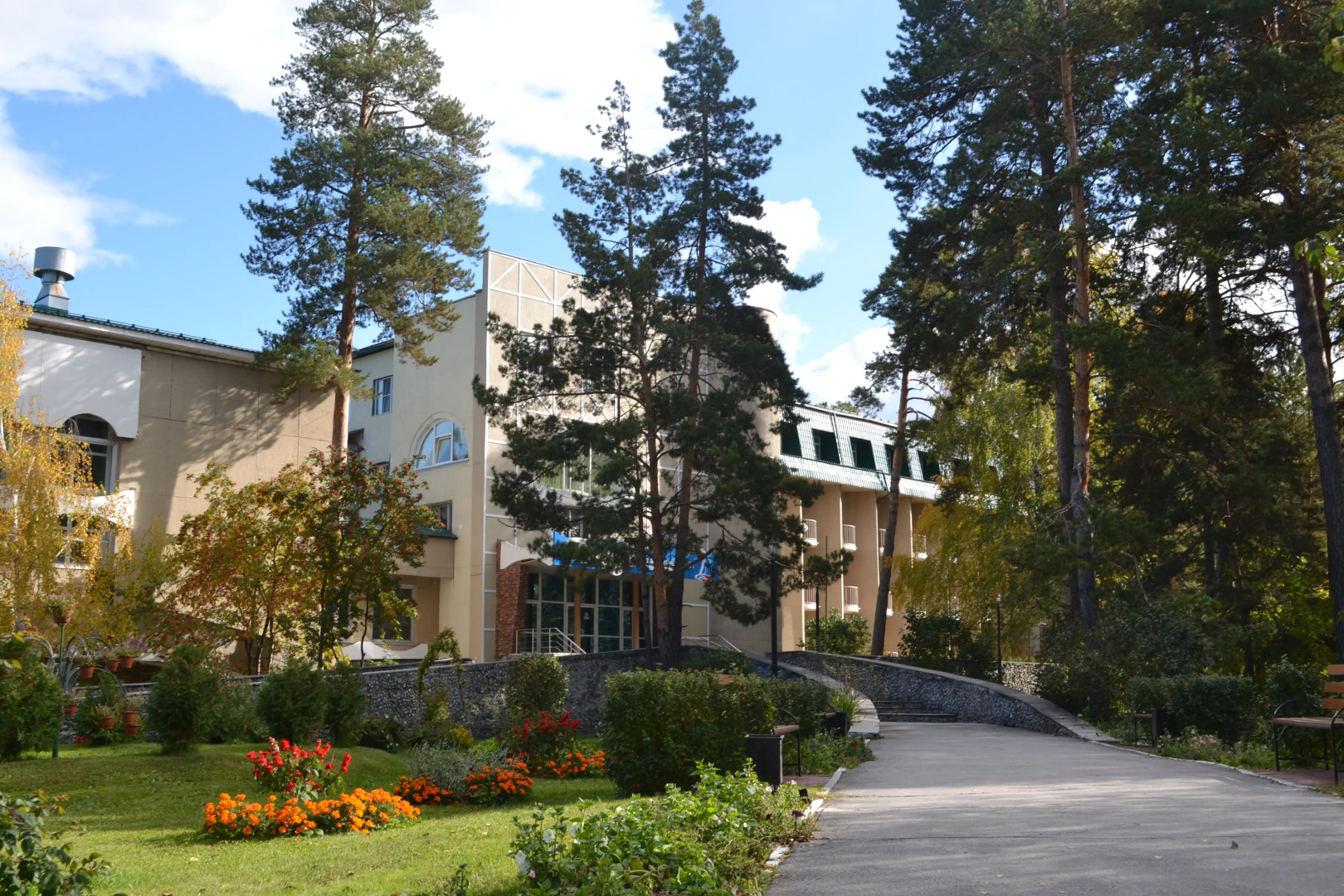 Клинический санаторий Парус