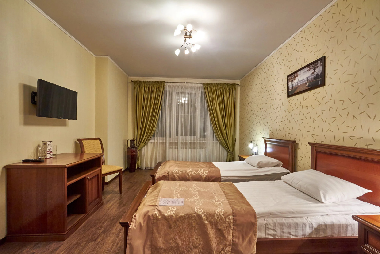 Отель Гостиница Пионер Люкс