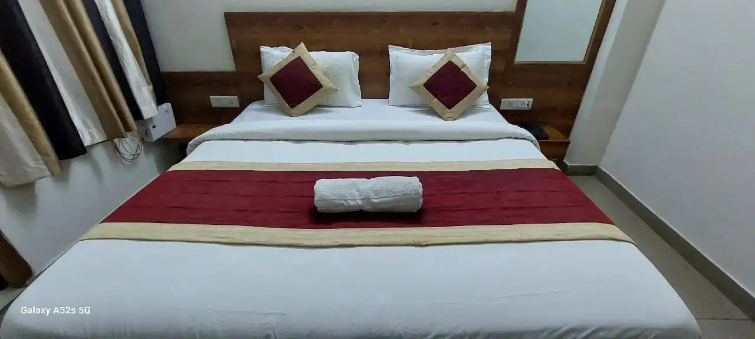 Отель Meghna Residency