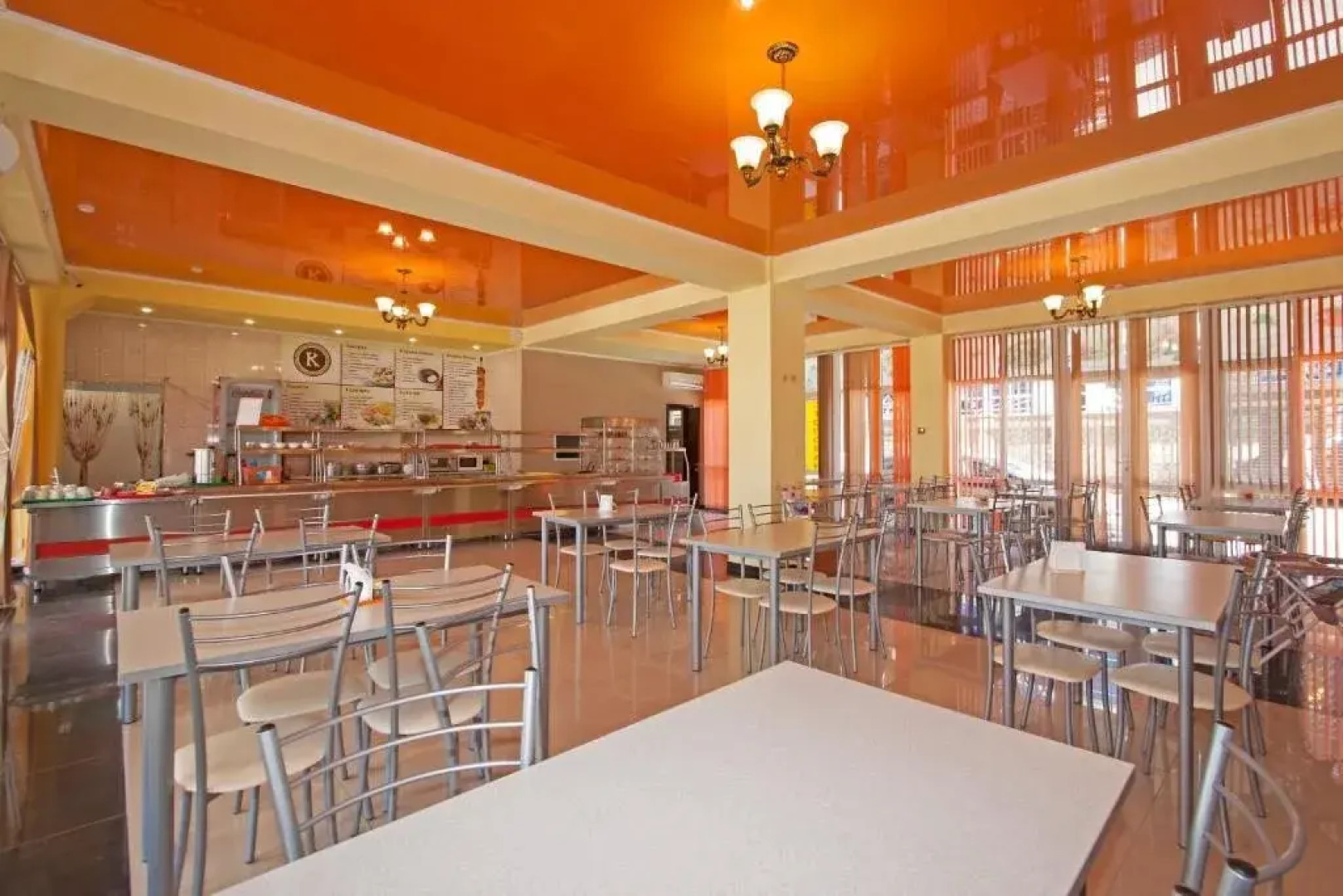 Отель Кронос