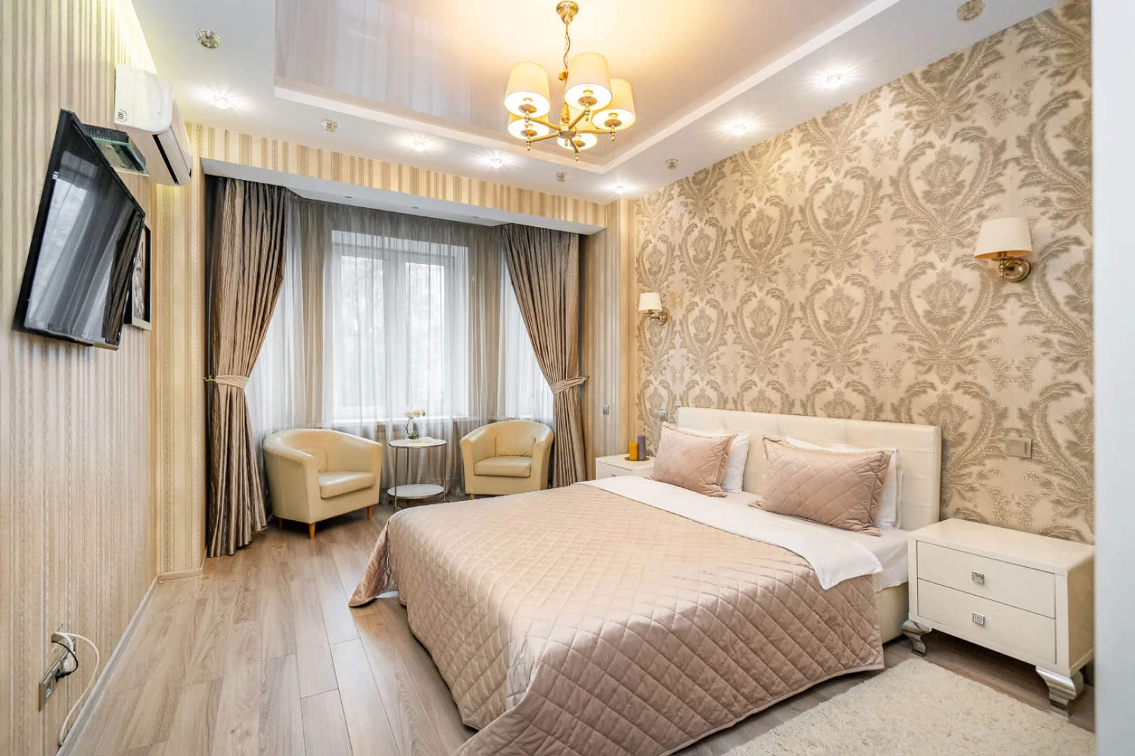 3-комн. VIP апарты на ул. Кирова 3