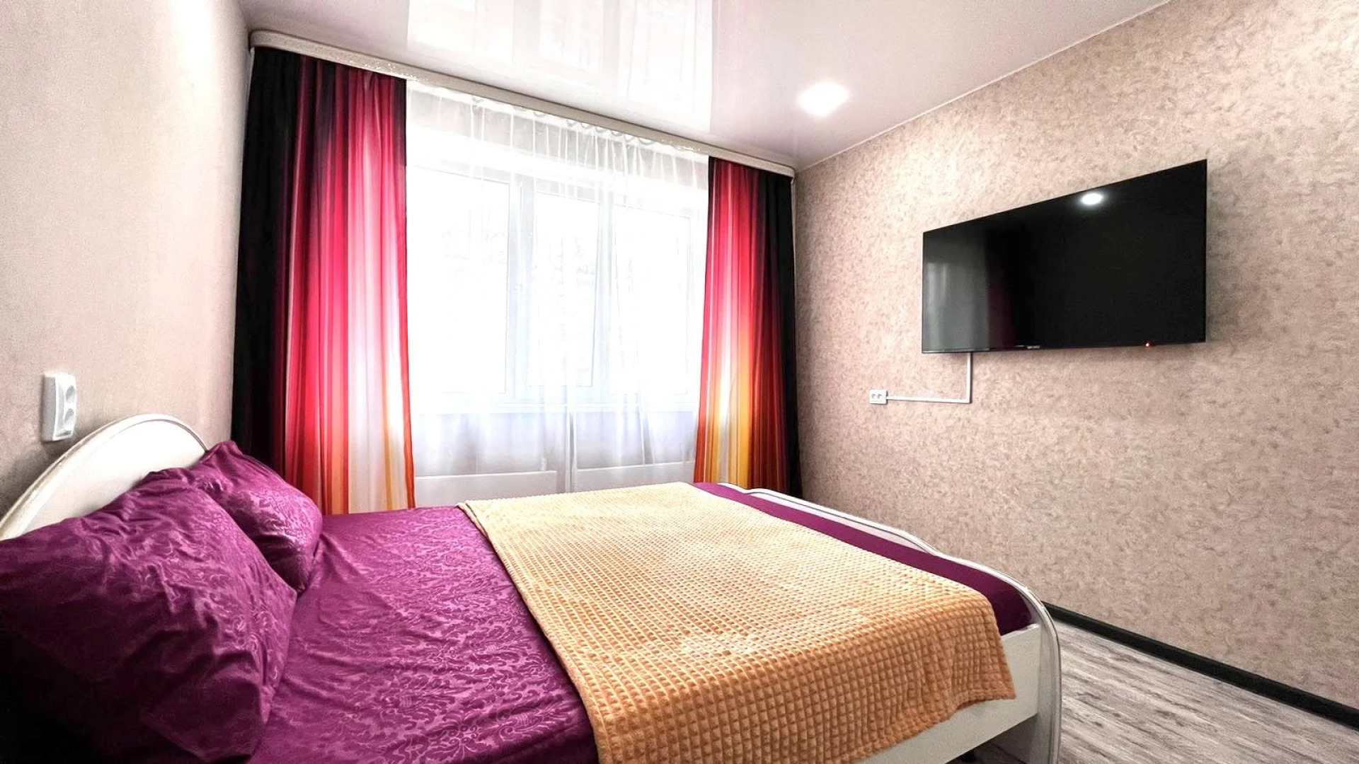 Квартира 1-Комнатная на Мира 77