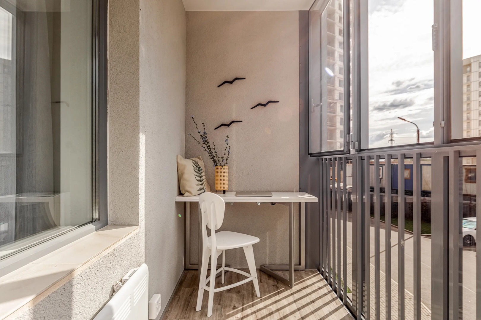 Апартаменты 1896. Дизайнерская Квартира с Тропическим Душем