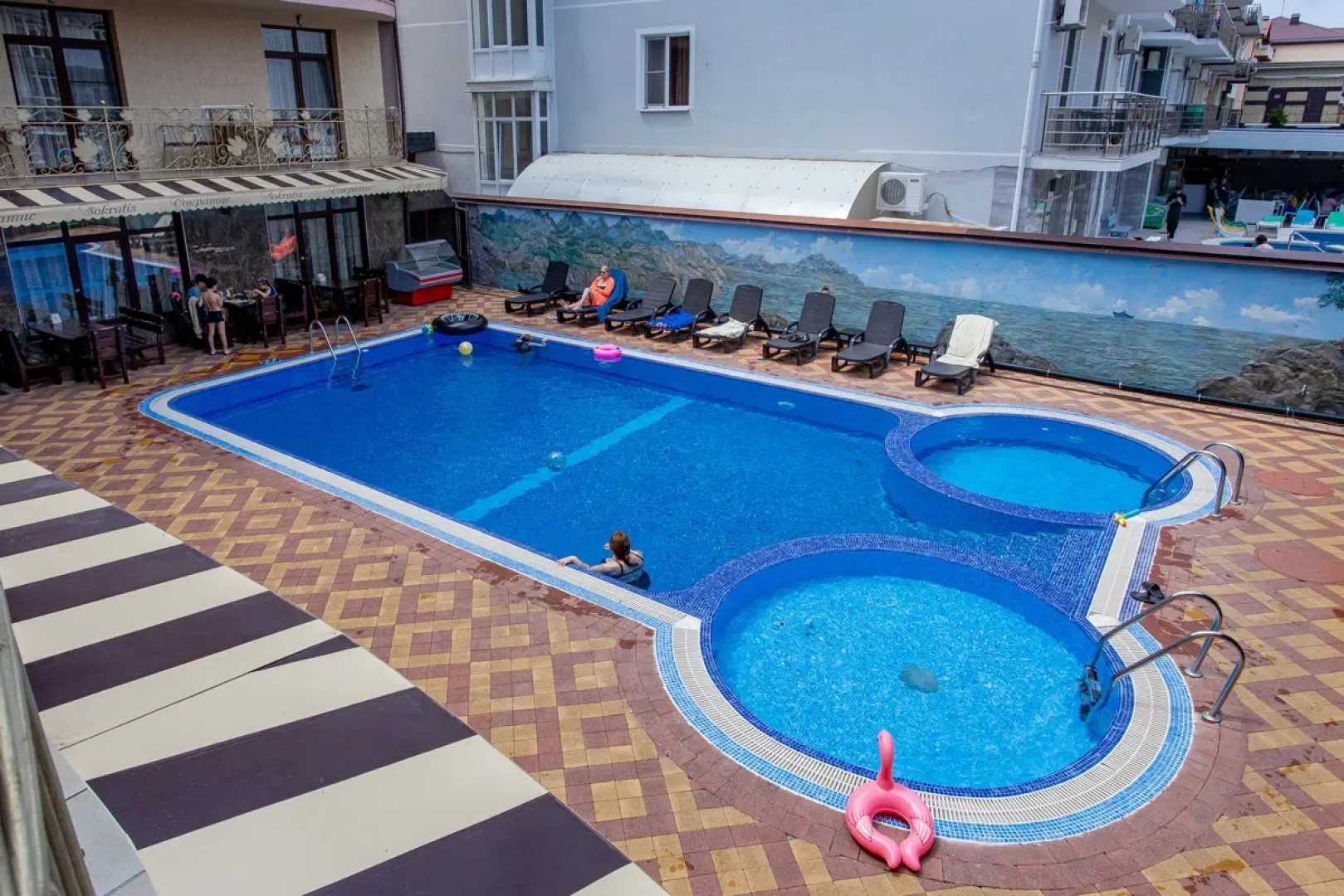 Отель Сократис