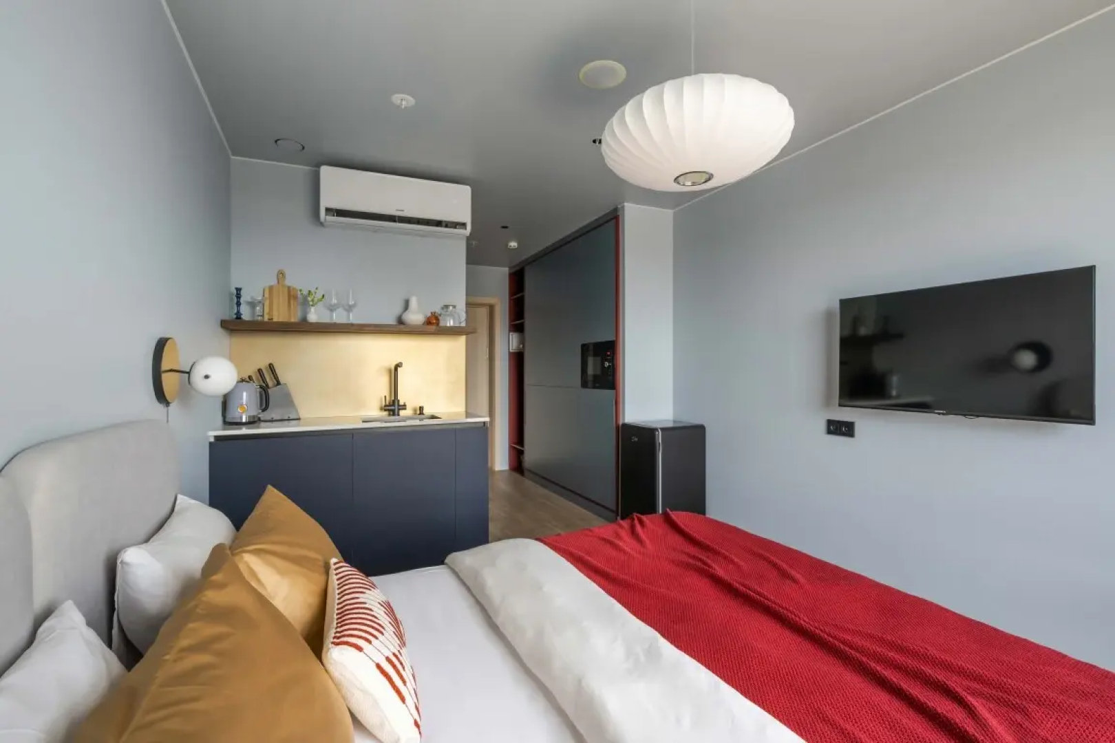 Апартаменты Yes Seven Студия