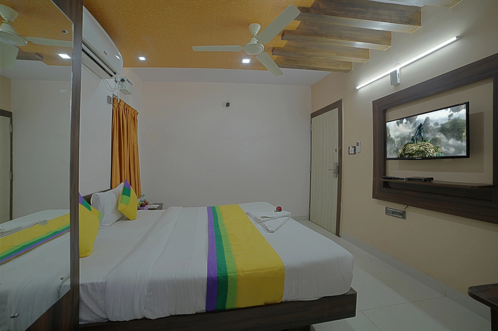 Отель Sai Swetha Grands