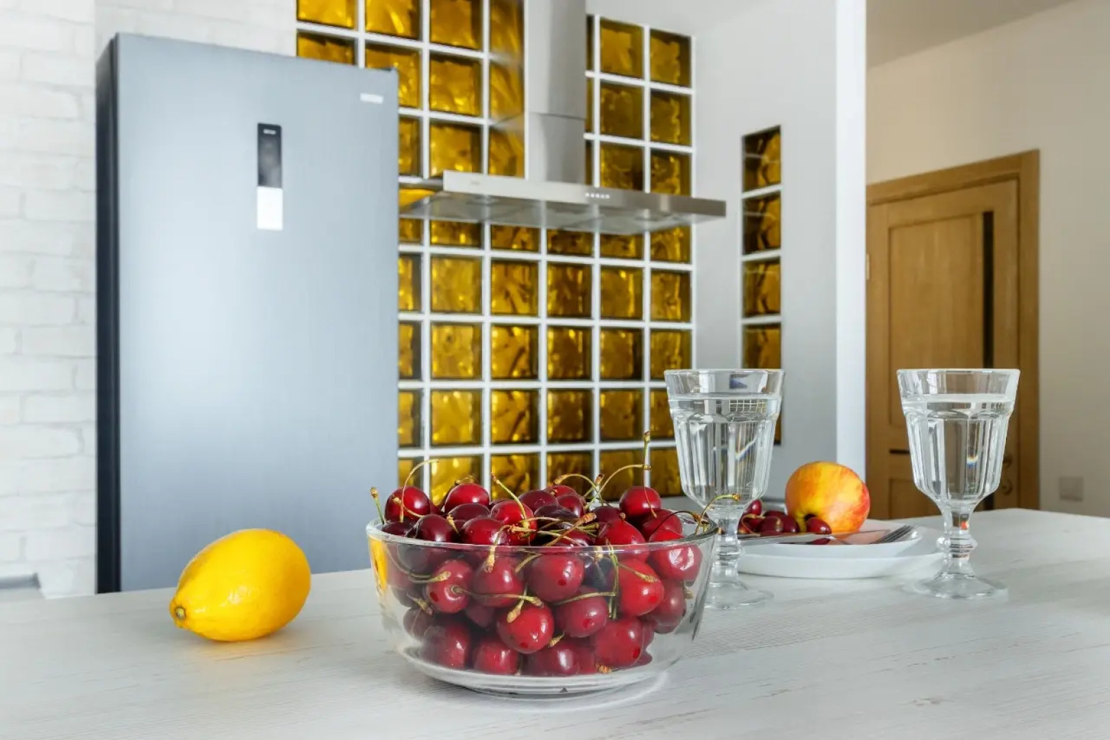 Дом у Дона Двухкомнатные апартаменты с видом на Дон (20 этаж)