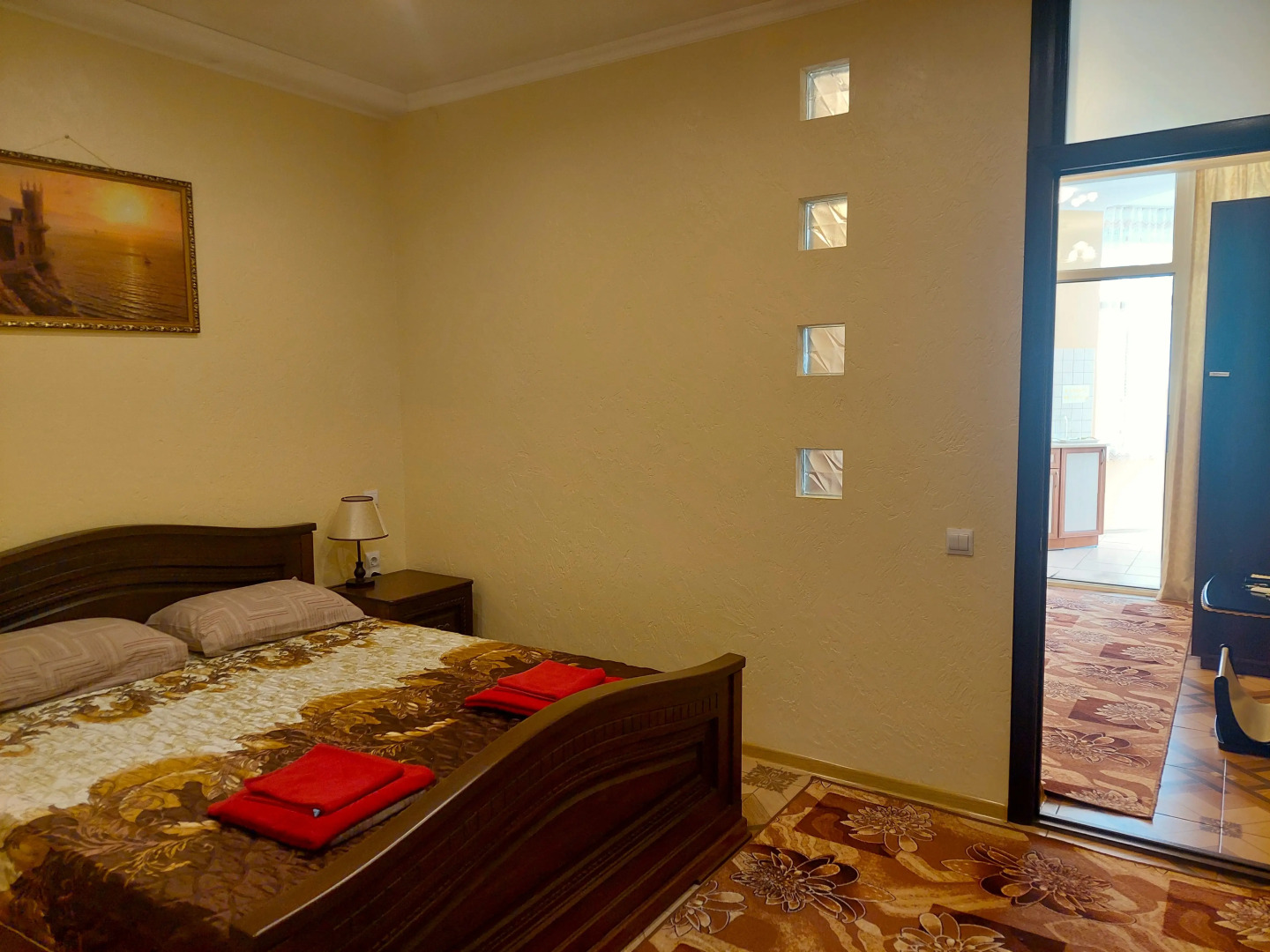 Апартаменты Феодосийский залив двухкомнатные апартаменты