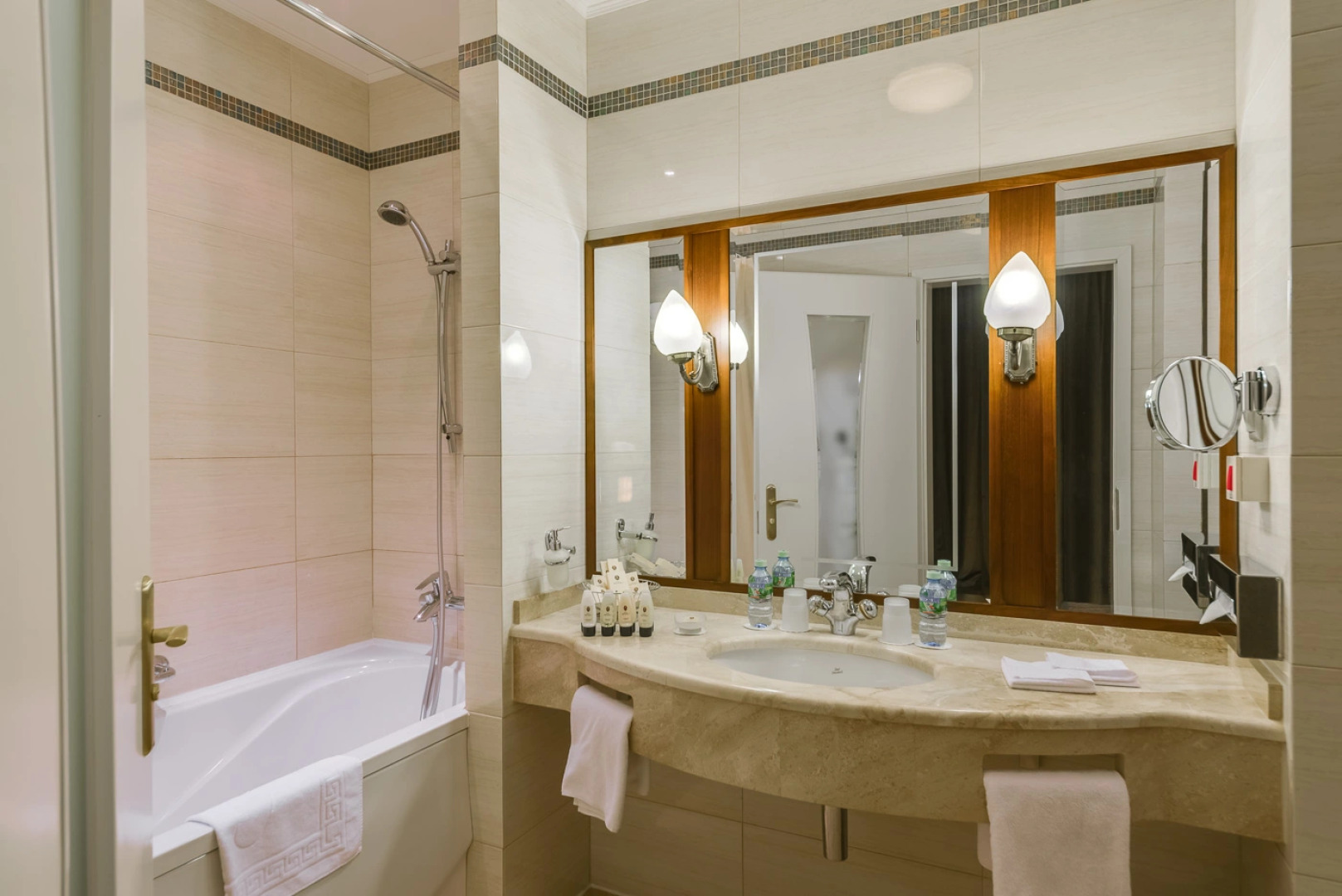 Отель Пётр I