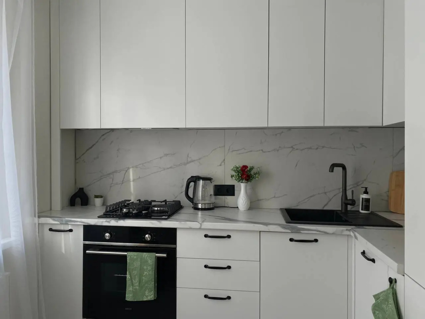 Квартира Четаева 48