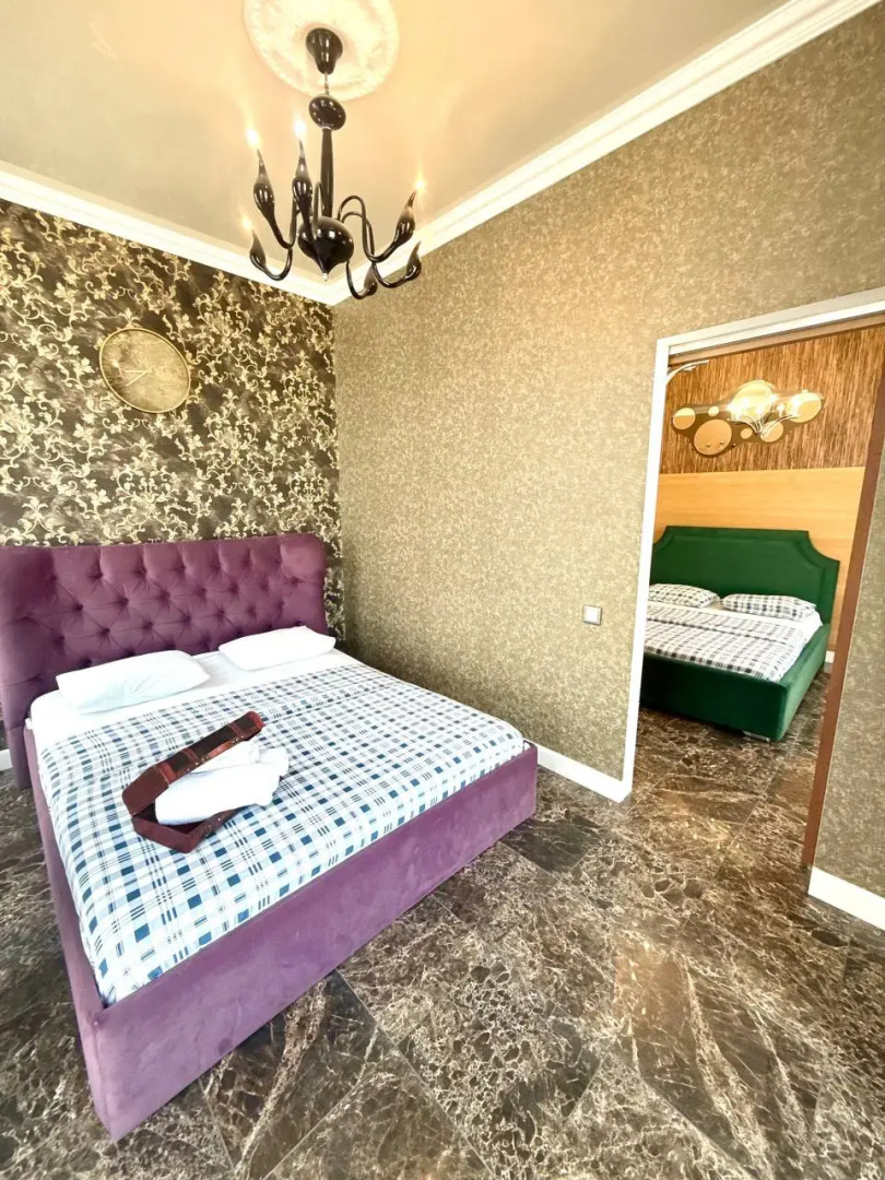 Апартаменты VipHouse Верхнеторговая 4